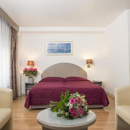Hotel Royal Bastille Parigi Esterno foto